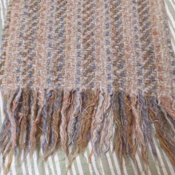 Authentic Helena Ruuth Ireland Tapestries LTD. - Picture 5 of 7